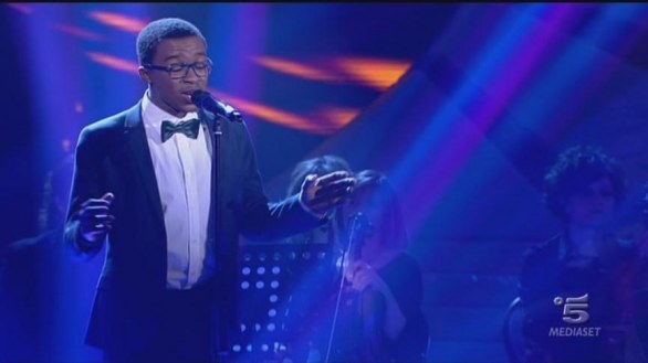 Daniel Adomako canta Halleluja e At Last a Italia s Got Talent 2013