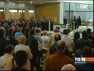 I funerali di Raimondo Vianello