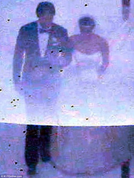Il matrimonio di Kim Kardashian e Kris Humphries (foto spia del Daily Mirror)