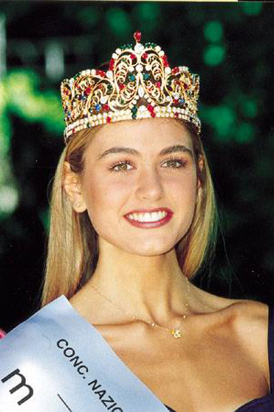 La vincitrice dell'edizione di Miss Italia 1993 Arianna David