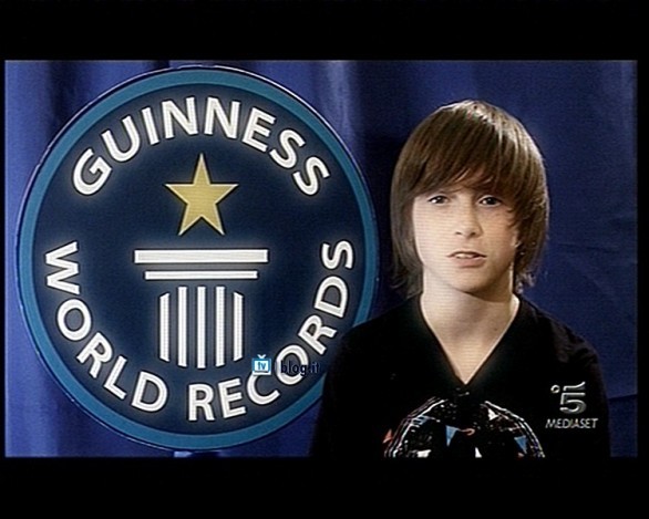 Lo Show dei Record - Prima puntata del 27 marzo 2010