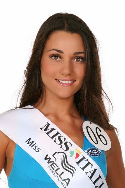 Miss Italia 2010 - 06 - Miss Wella Professionals Puglia - Anna Rita Granatiero