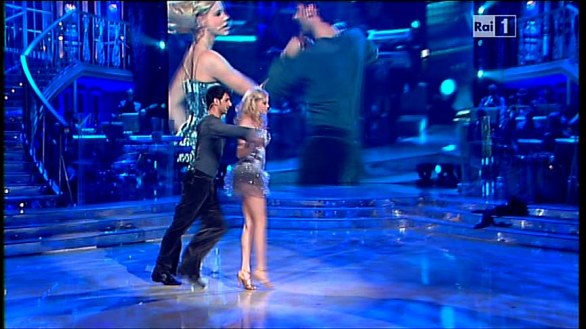 Ria Antoniou e Raimondo Todaro - Ballando con le stelle 2012