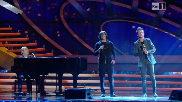 Sanremo 2012 - Pierdavide Carone-Lucio Dalla con Mads Langer Anema e Core-With all my heart and soul