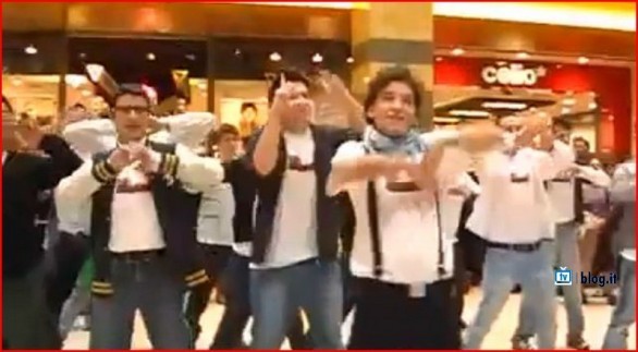 Tutti pazzi per amore 2 - Il flash mob a Roma