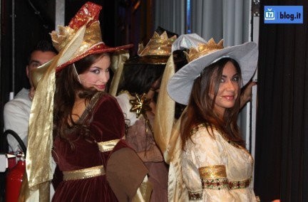 Foto delle coloradine Melita Toniolo Francesca Fioretti e Cristina Del Basso nel backstage di Colorado Cafè